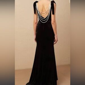 Elegant Black Dress with Pearl Accents